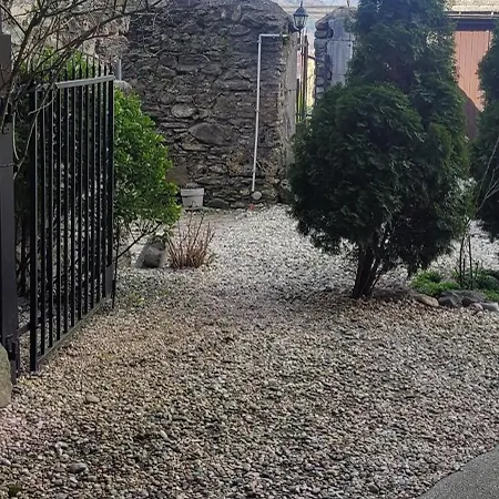 Bed & Breakfast Maison De Sisi 3*